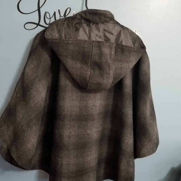Banana Republic Women's Cape With Hoodie Size SP - Picture 4 of 4